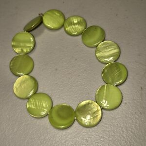 Sonoma Life & Style Genuine Shell Lime Green Mother Of Pearl Disc Bracelet